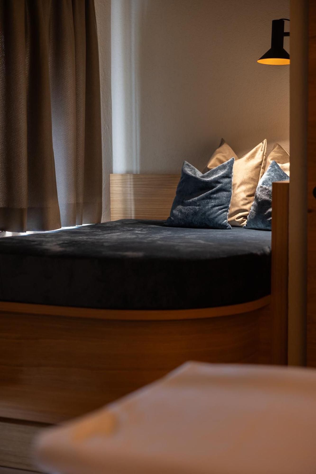 Hotel Zum Mohren Ройте Екстериор снимка
