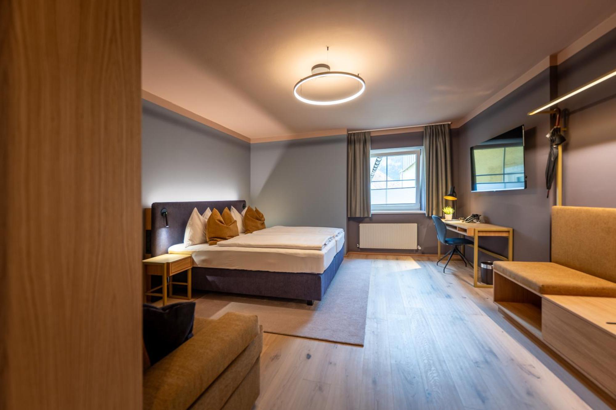 Hotel Zum Mohren Ройте Екстериор снимка